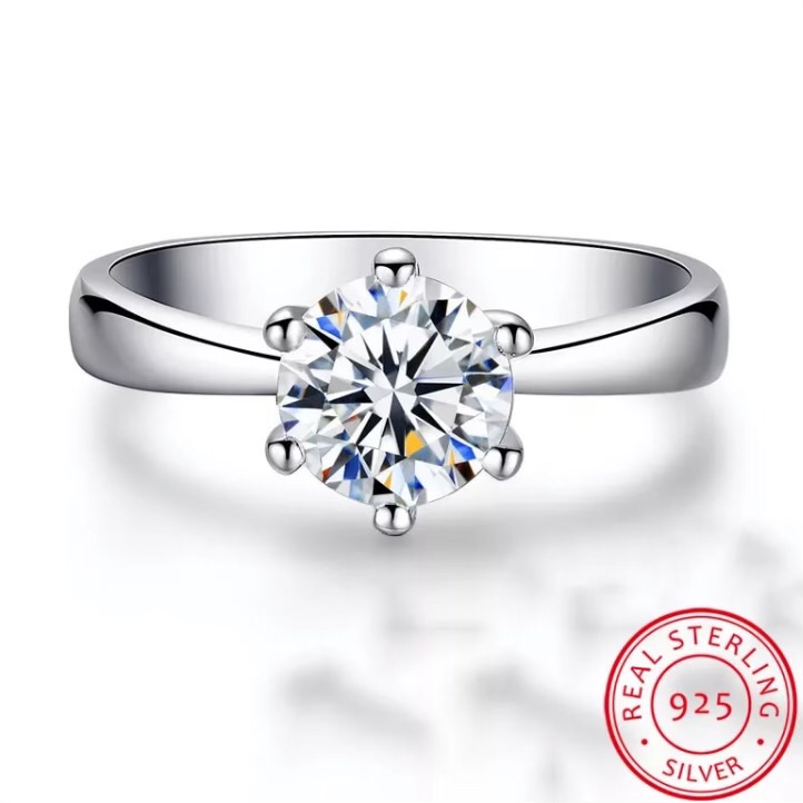 925 Silver 12 Ct Diamond Ring